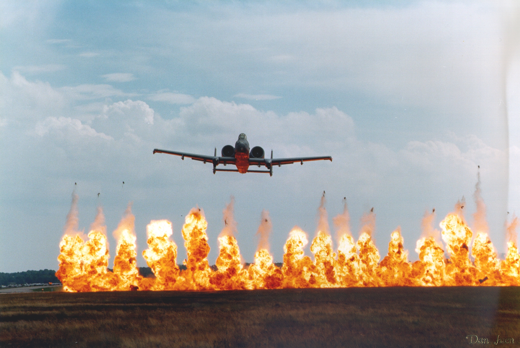 Popular Mechanics Why the A-10 Warthog Is Such a Badass Plane