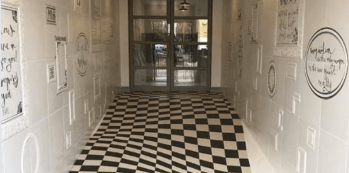 How an Art Teacher Prevents Students Running Down a Hallway